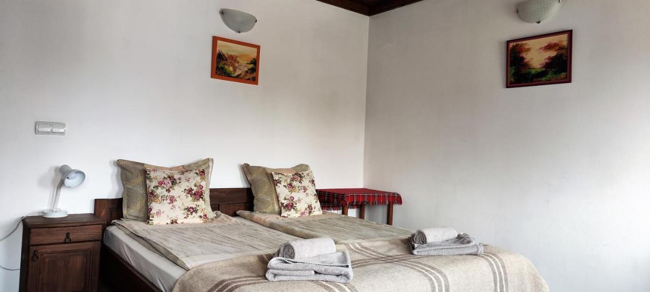 Chardaka Guest House Kalofer Extérieur photo