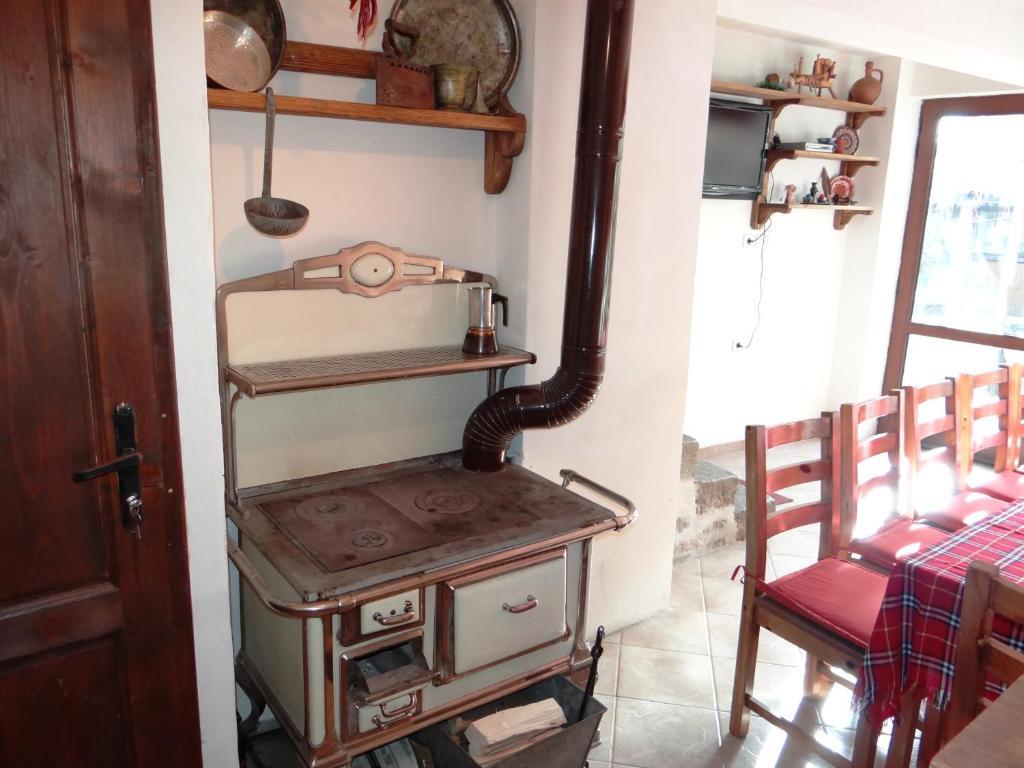 Chardaka Guest House Kalofer Chambre photo